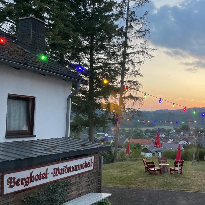 Restaurant "Berghotel Waidmannsheil" in Battenberg (Eder)