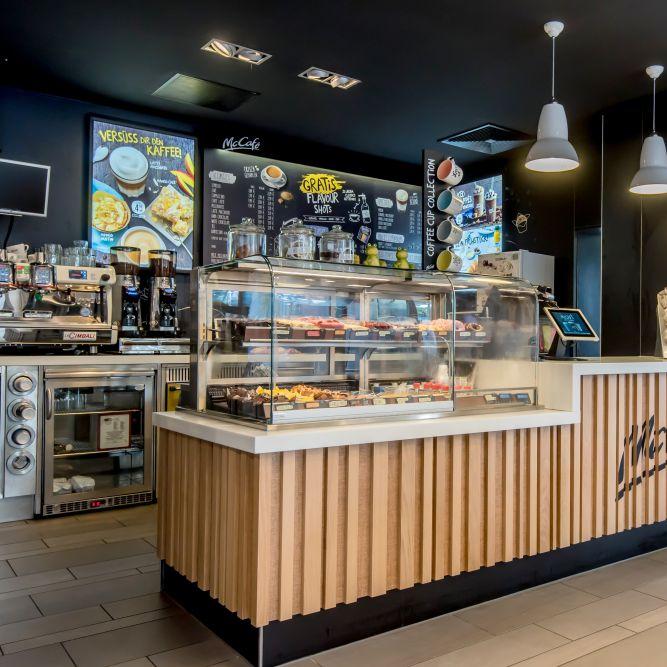 Restaurant "McDonald