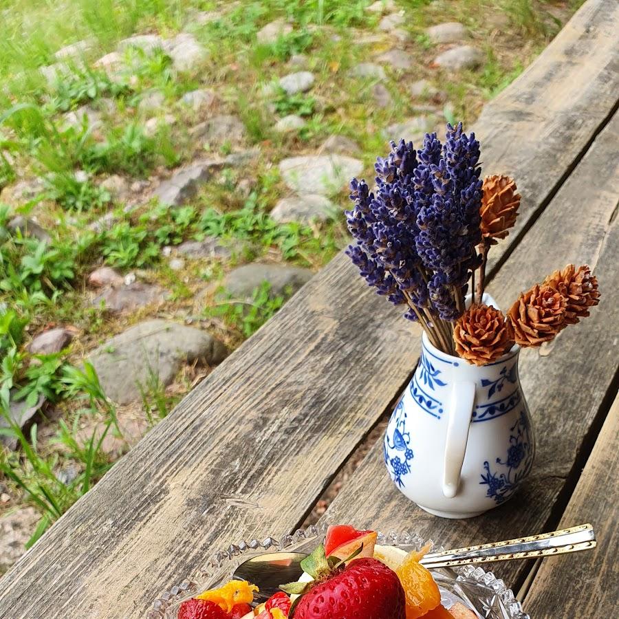 Restaurant "Café im Findlingsgarten" in Galenbeck