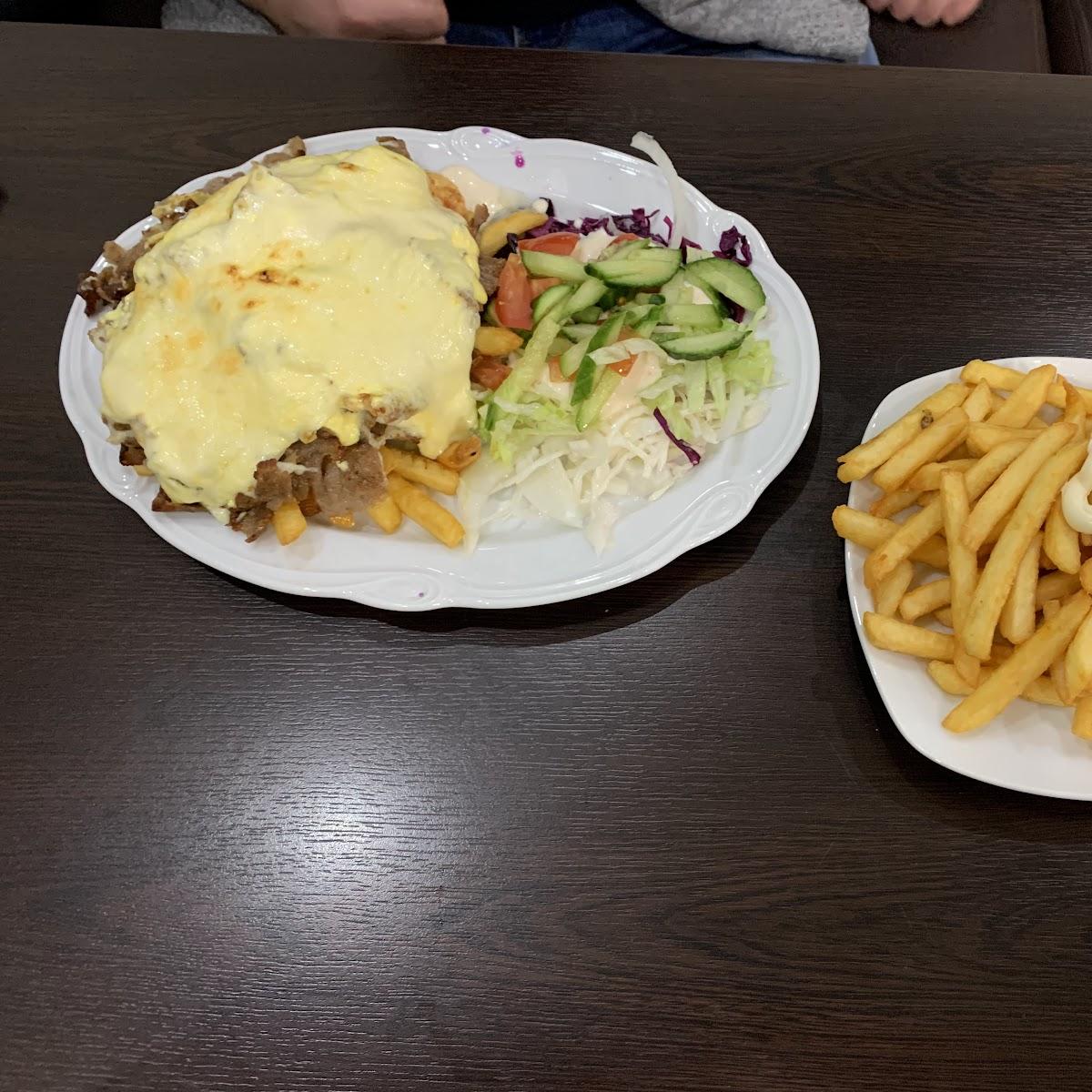 Restaurant "Delal Döner" in Tarp