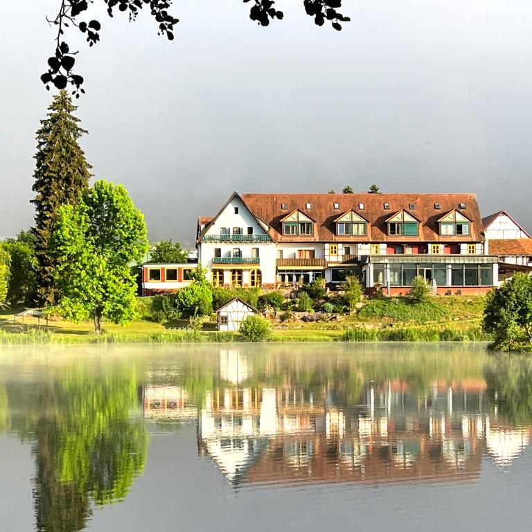 Restaurant "Seehotel Gut Dürnhof" in Rieneck