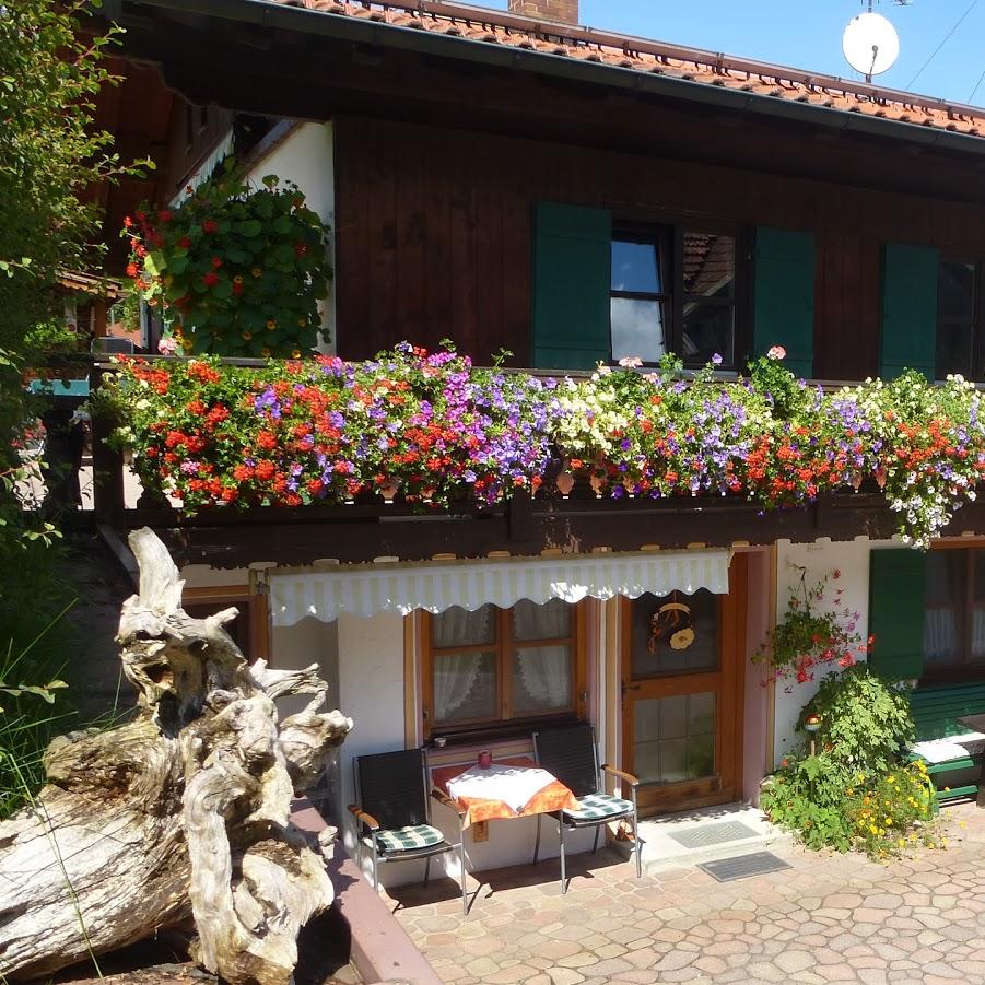 Restaurant "Ferienwohnungen Haus Schuster-Bestl" in Bad Bayersoien