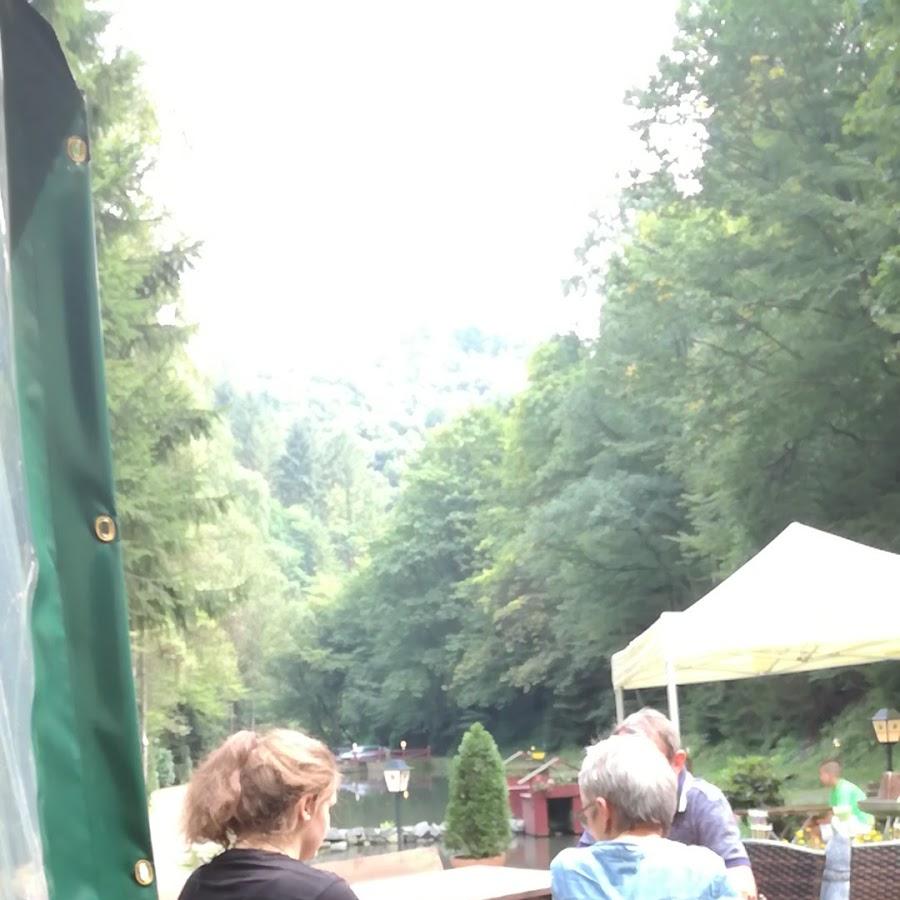 Restaurant "Fischerhütte Isertal" in Isenburg