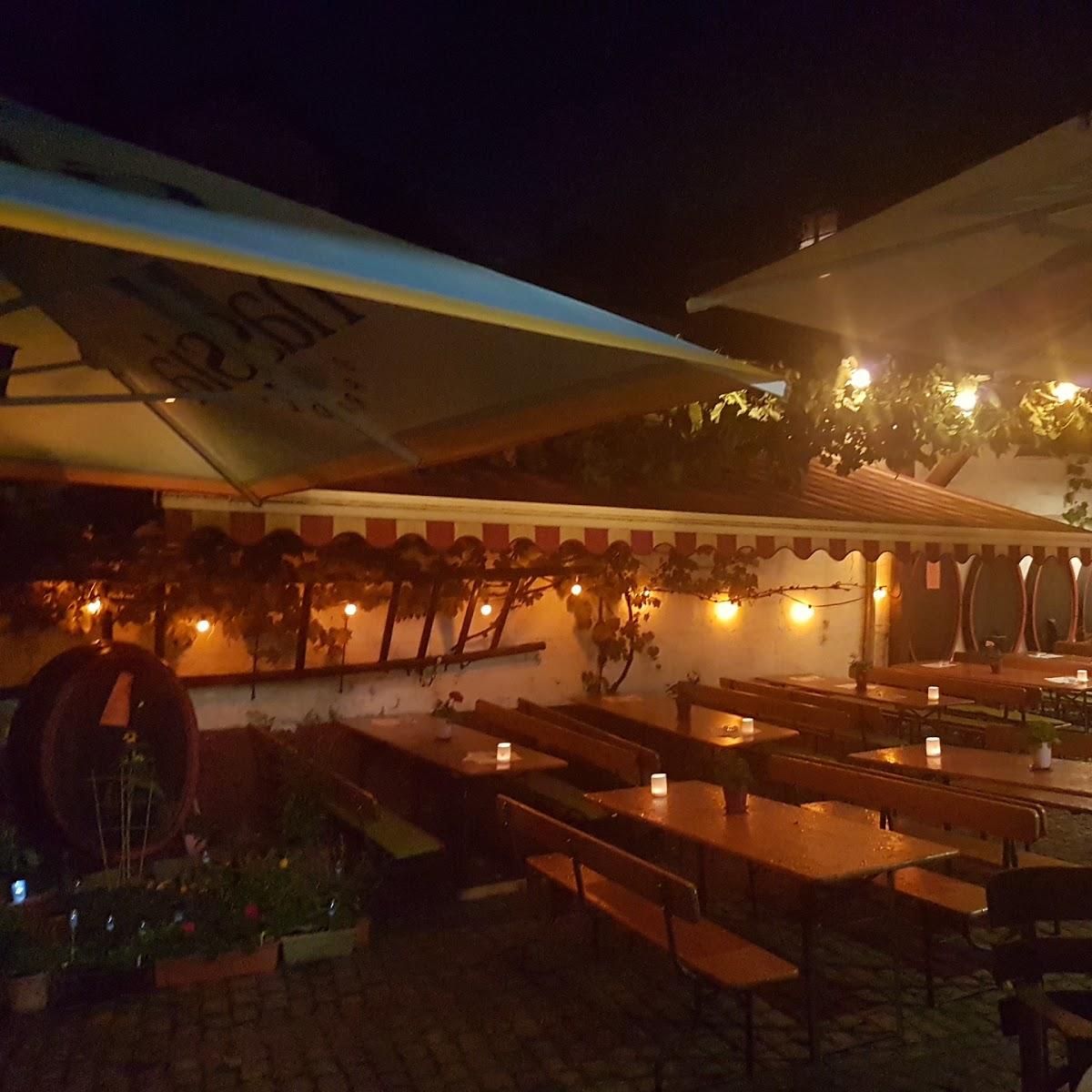 Restaurant "Uriger Weinkeller" in Bodenheim