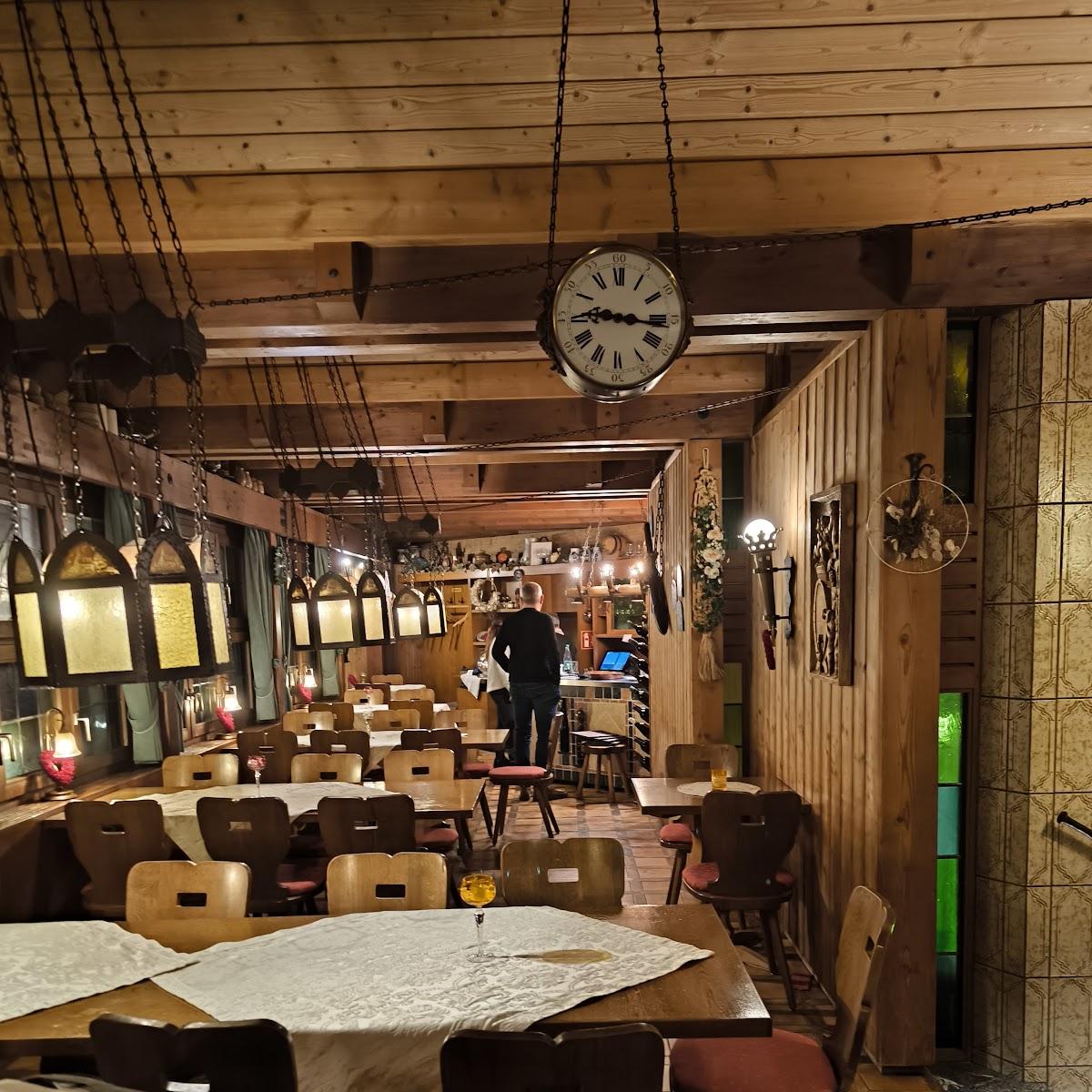 Restaurant "Weinstube Kapellenhof" in Bodenheim