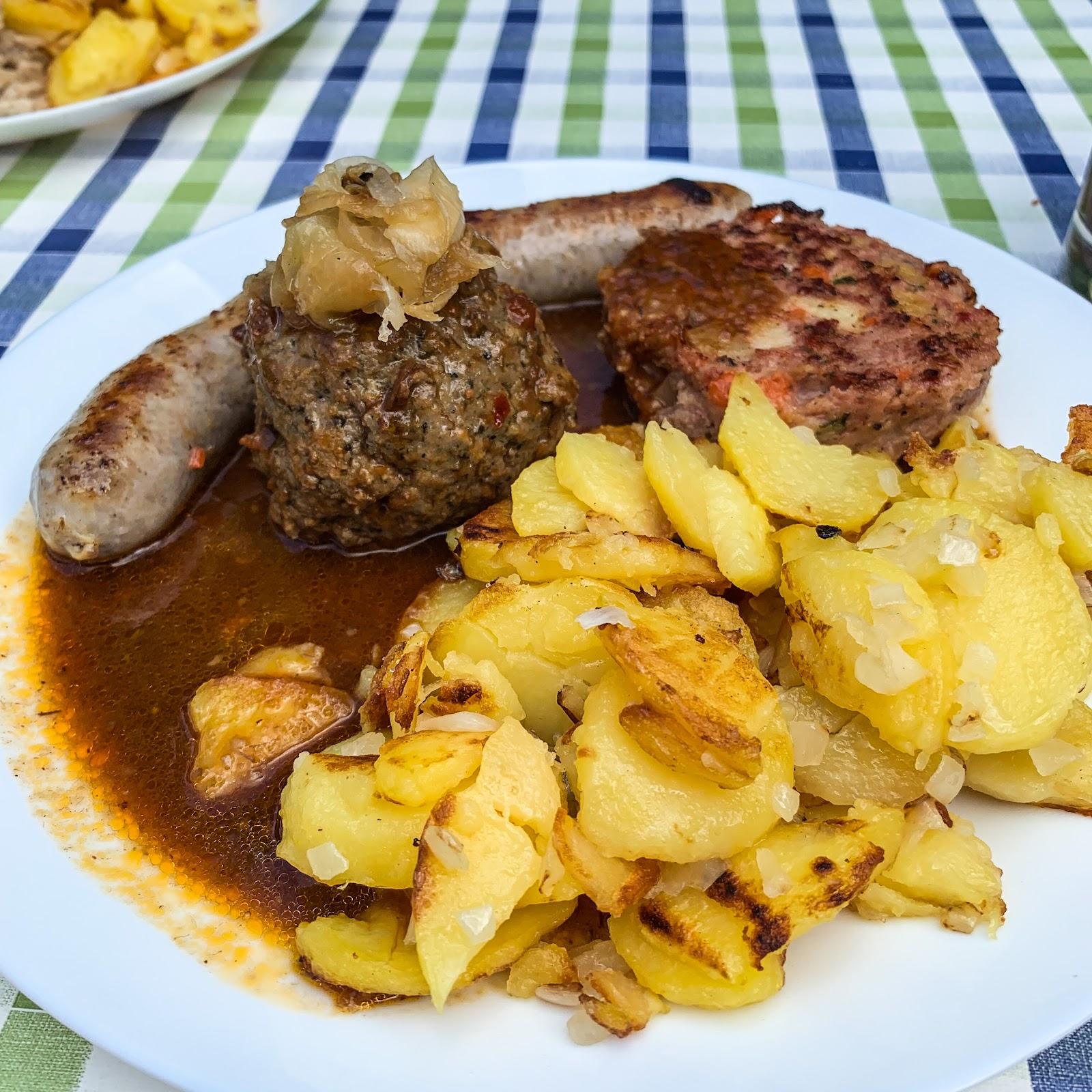 Restaurant "Loschter Hütte" in Lustadt