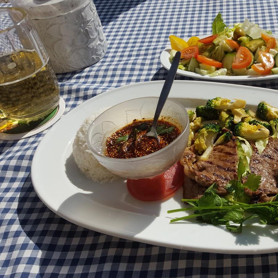 Restaurant "Gaststätte" in Mengkofen