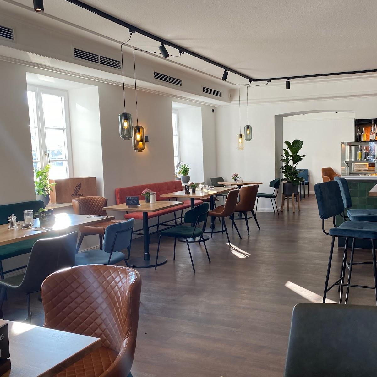 Restaurant "Café Eins GmbH" in Isen