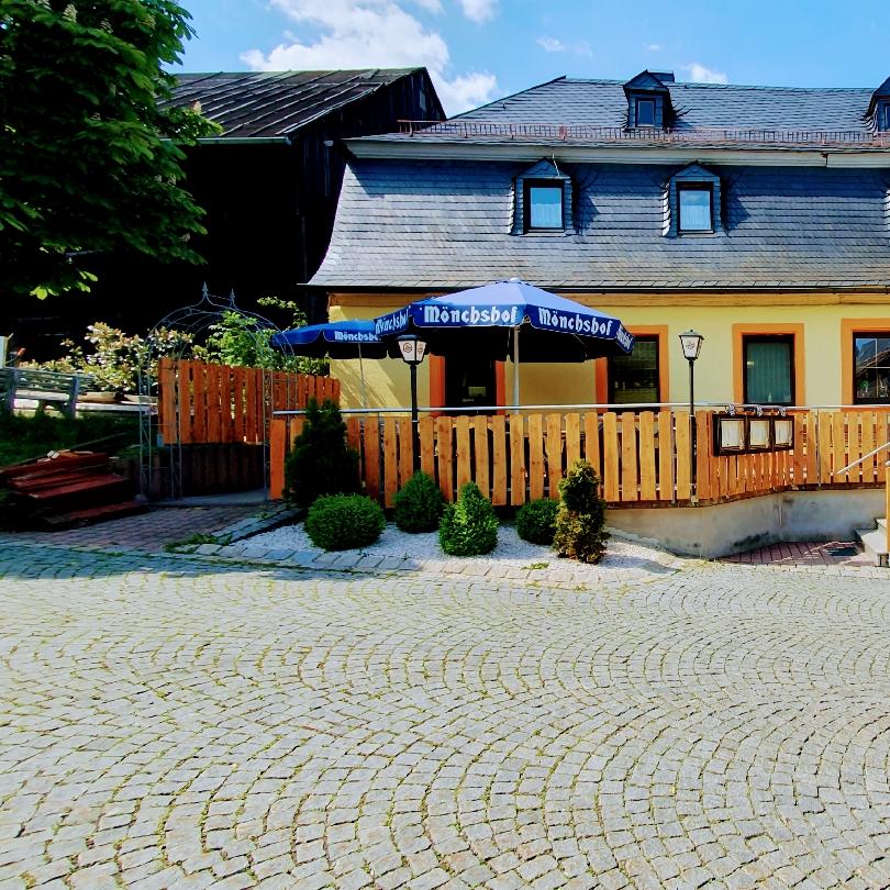 Restaurant "Gasthof zum Goldenen Hirschen" in Geroldsgrün