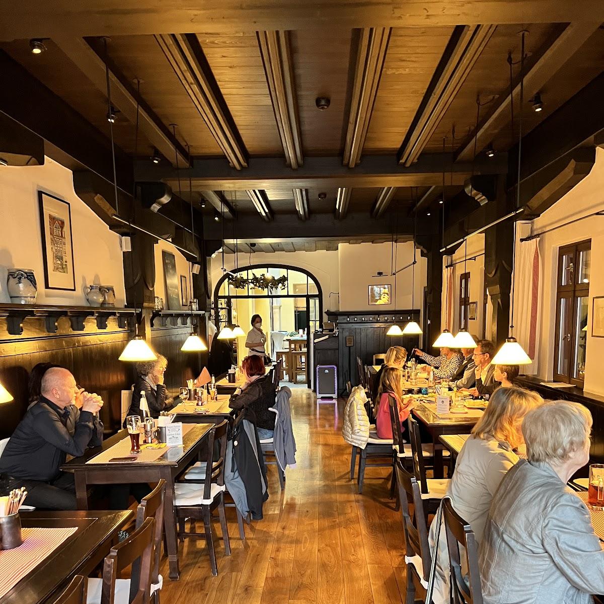 Restaurant "Gasthaus Goldenes Kreuz" in Coburg