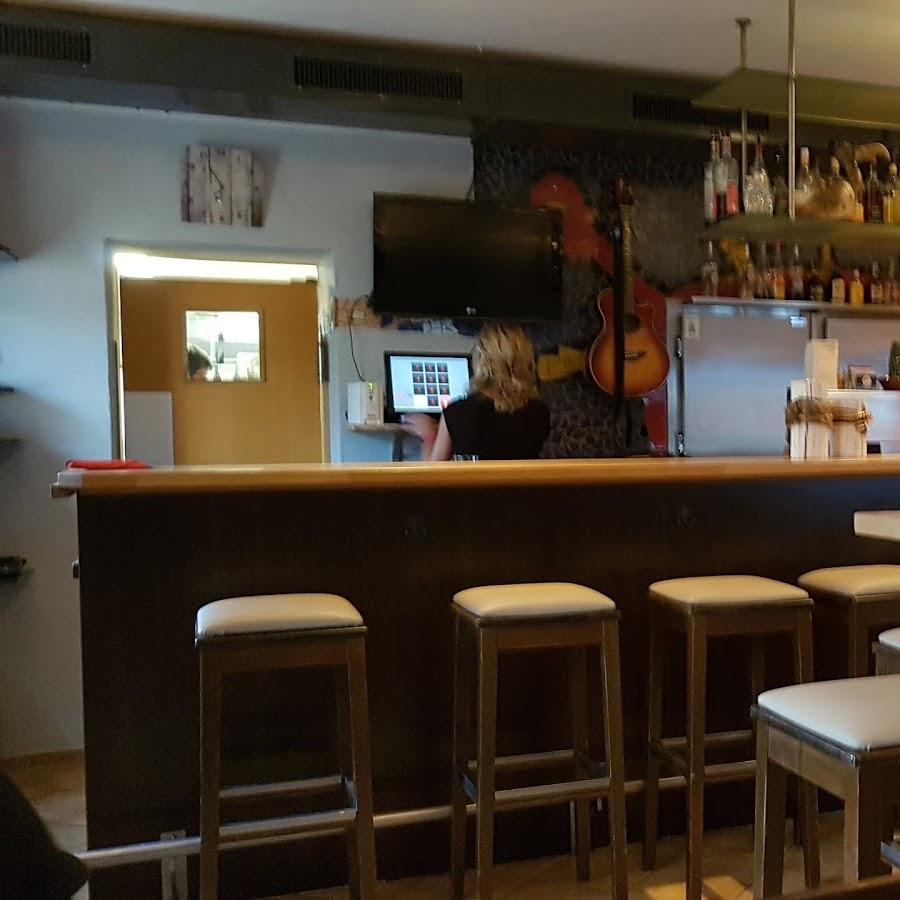 Restaurant "Cantina Bar El Punto" in Schöllnach