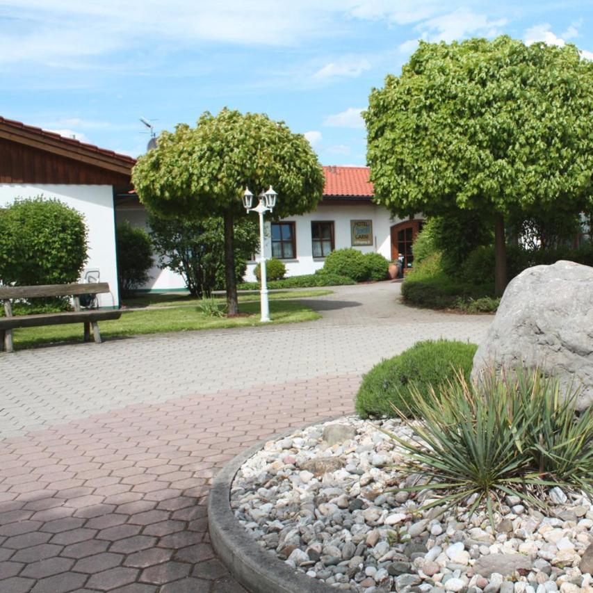 Restaurant "Hotel garni Christl" in Rohrdorf