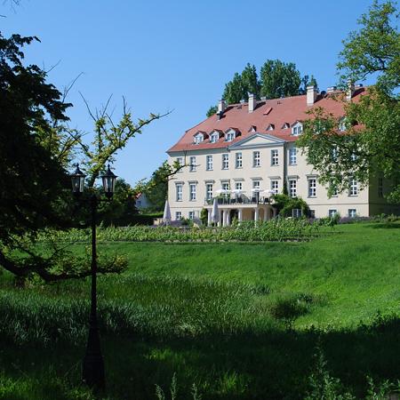 Restaurant "Schloss Rattey" in Schönbeck