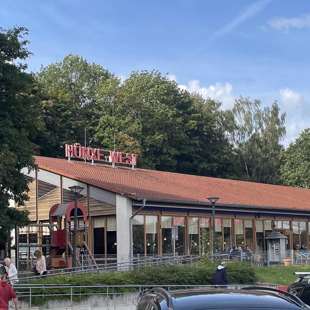 Restaurant "Tank & Rast Raststätte  West" in Hünxe