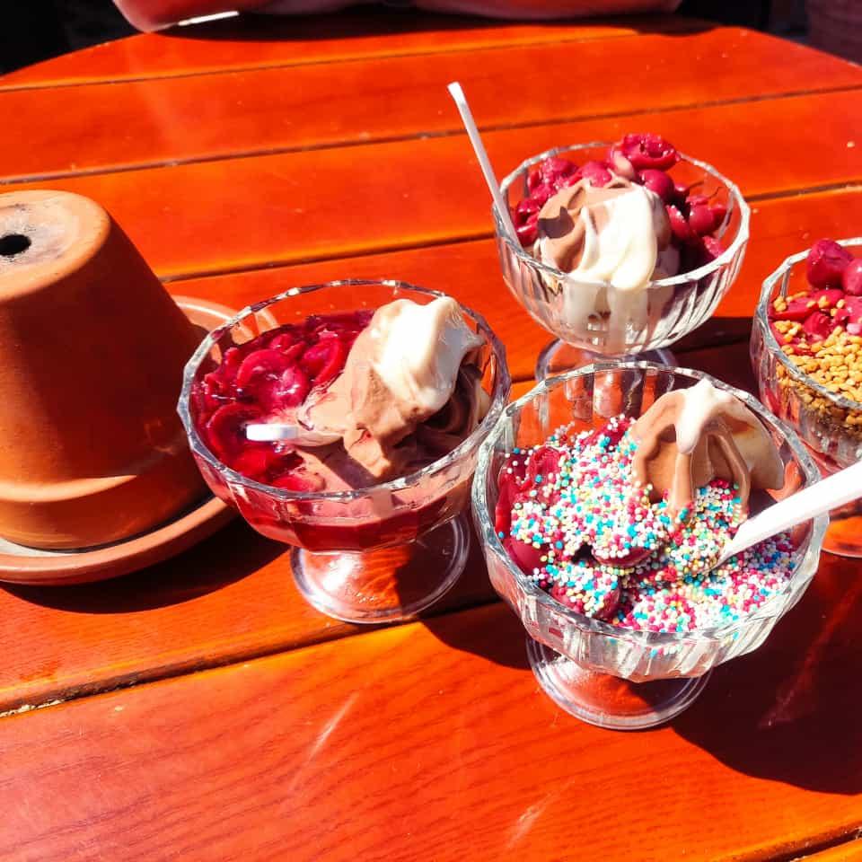 Restaurant "Eiskombinat" in Magdala