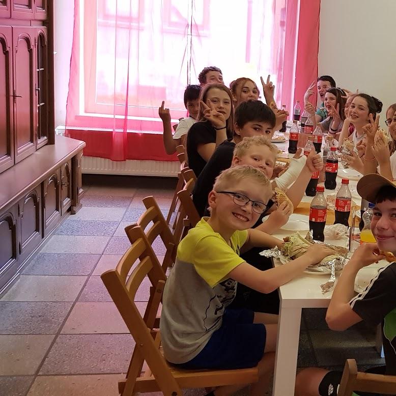 Restaurant "Mc-Döner-Bistro" in Magdala