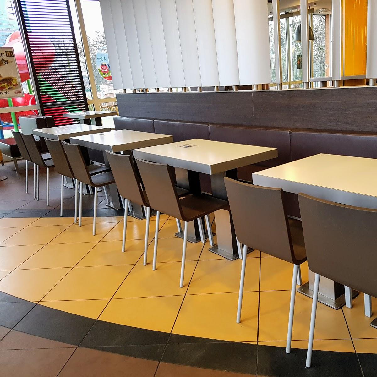 Restaurant "McDonald