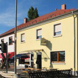 Restaurant "Gasthaus Hahn" in Blieskastel
