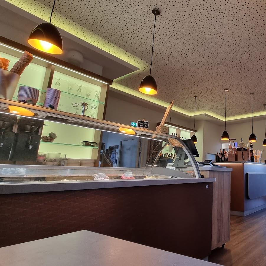 Restaurant "Bootshuus Luv Up" in Jemgum