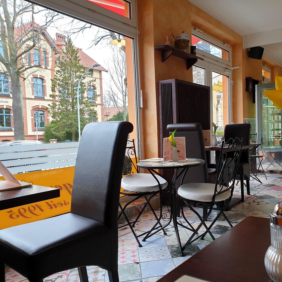 Restaurant "Eiscafé Il Pistacchio" in Hohen Neuendorf