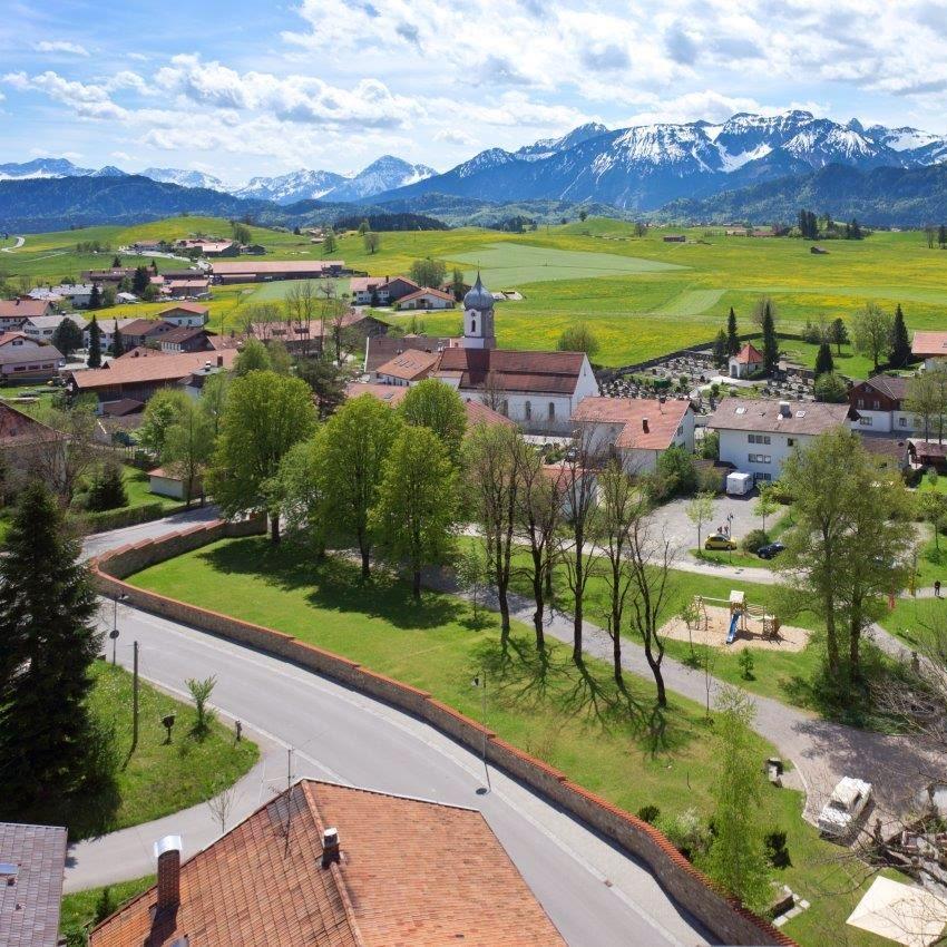 Restaurant "Schloss Zu" in Hopferau