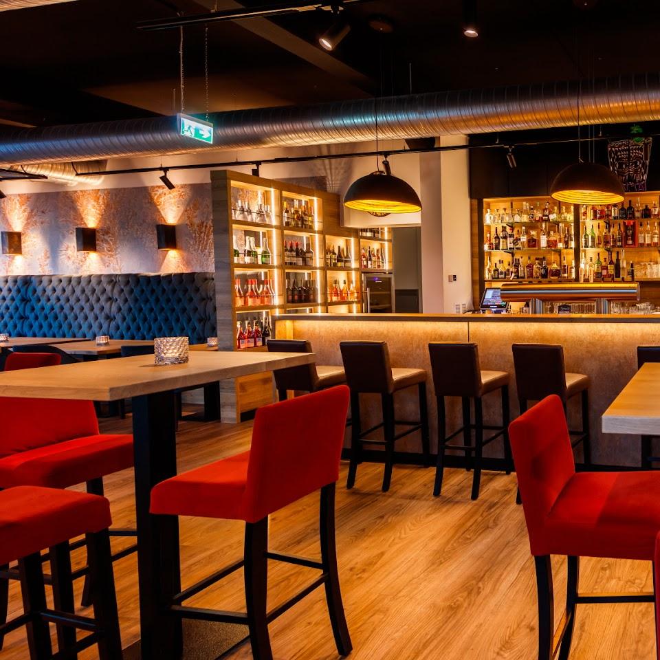 Restaurant "living & dining" in Taunusstein