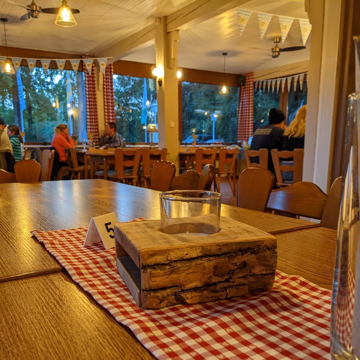 Restaurant "Fuchsbau im Eichenwald" in Mittelhof