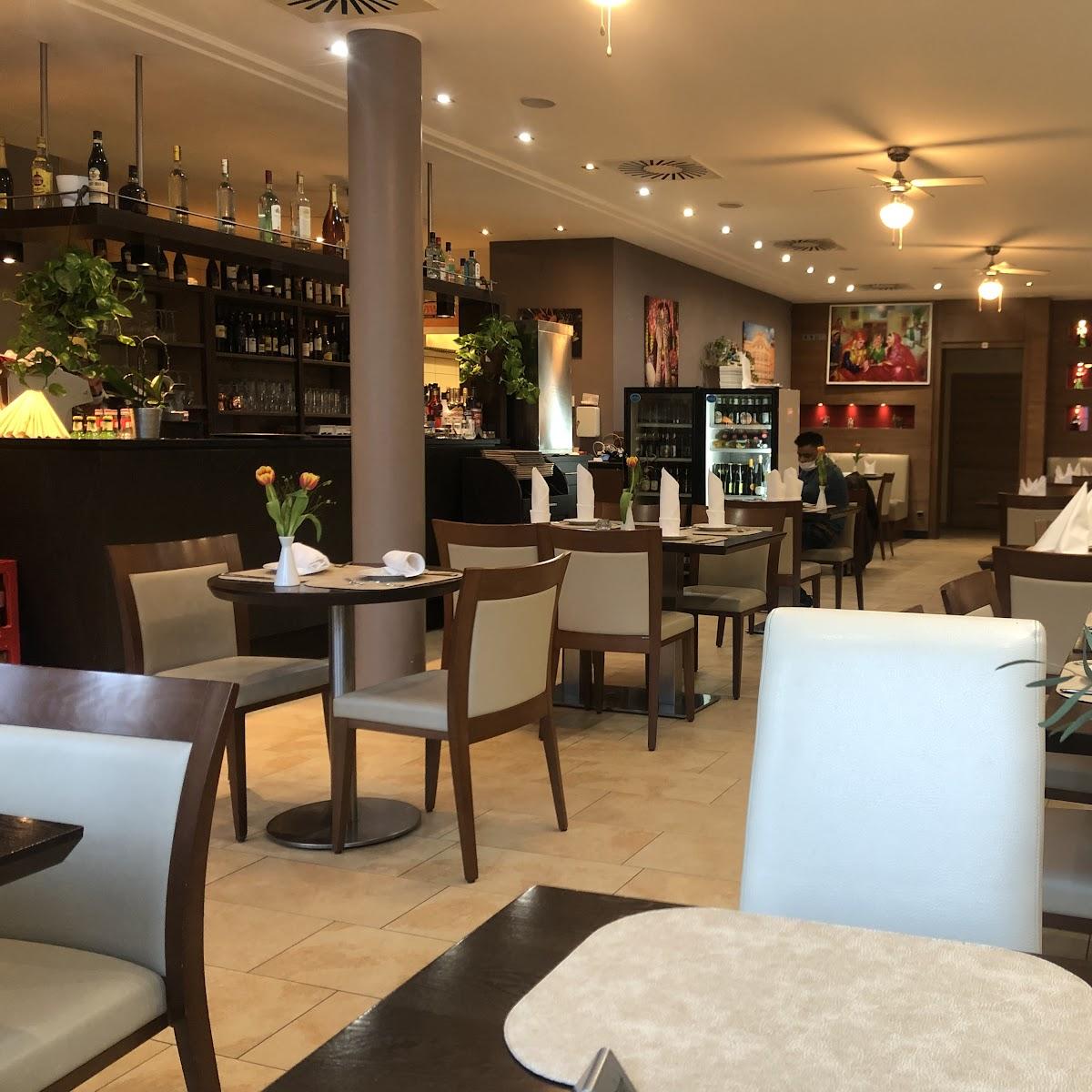 Restaurant "Restaurant Haweli" in Rain