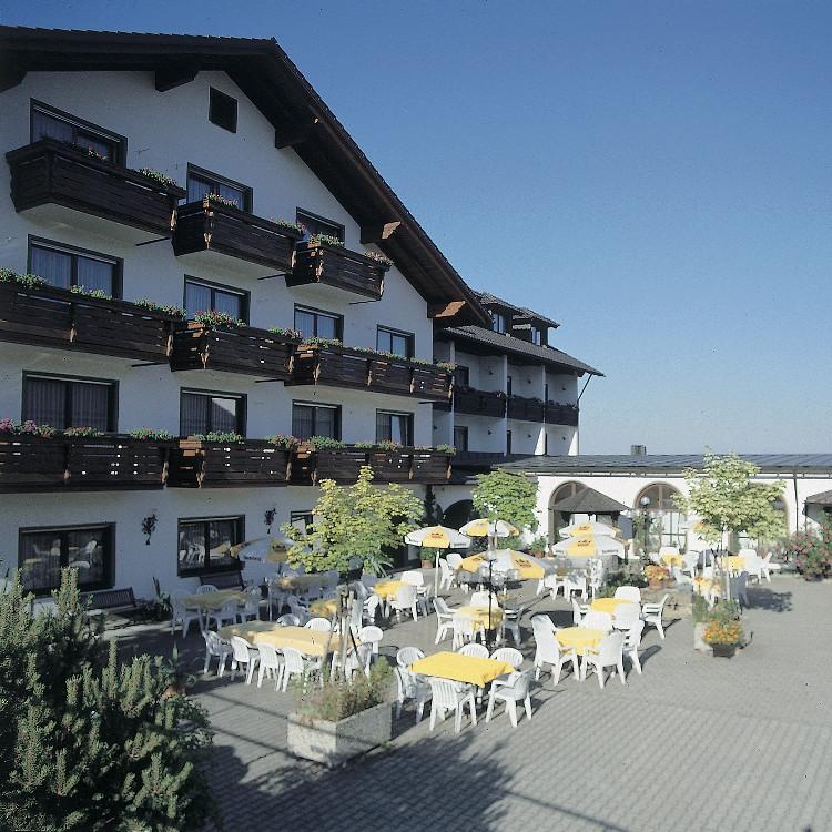 Restaurant "Urlaubshotel Binder" in Büchlberg