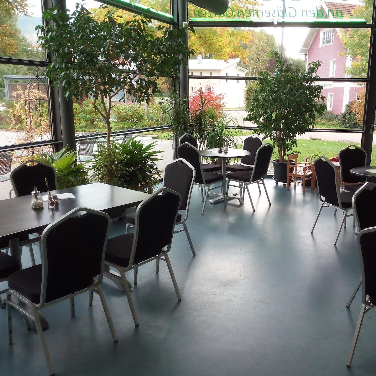Restaurant "Caféteria im Glasmuseum an den gläsernen Gärten" in Frauenau
