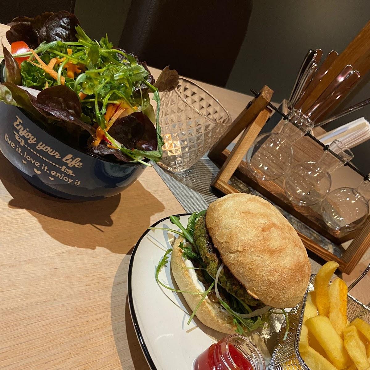 Restaurant "Rotbrunner Stüberl" in Neukirchen vorm Wald