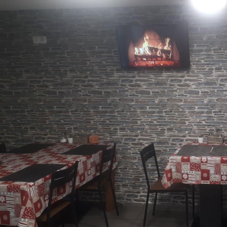 Restaurant "Mitta Strada" in Erlabrunn