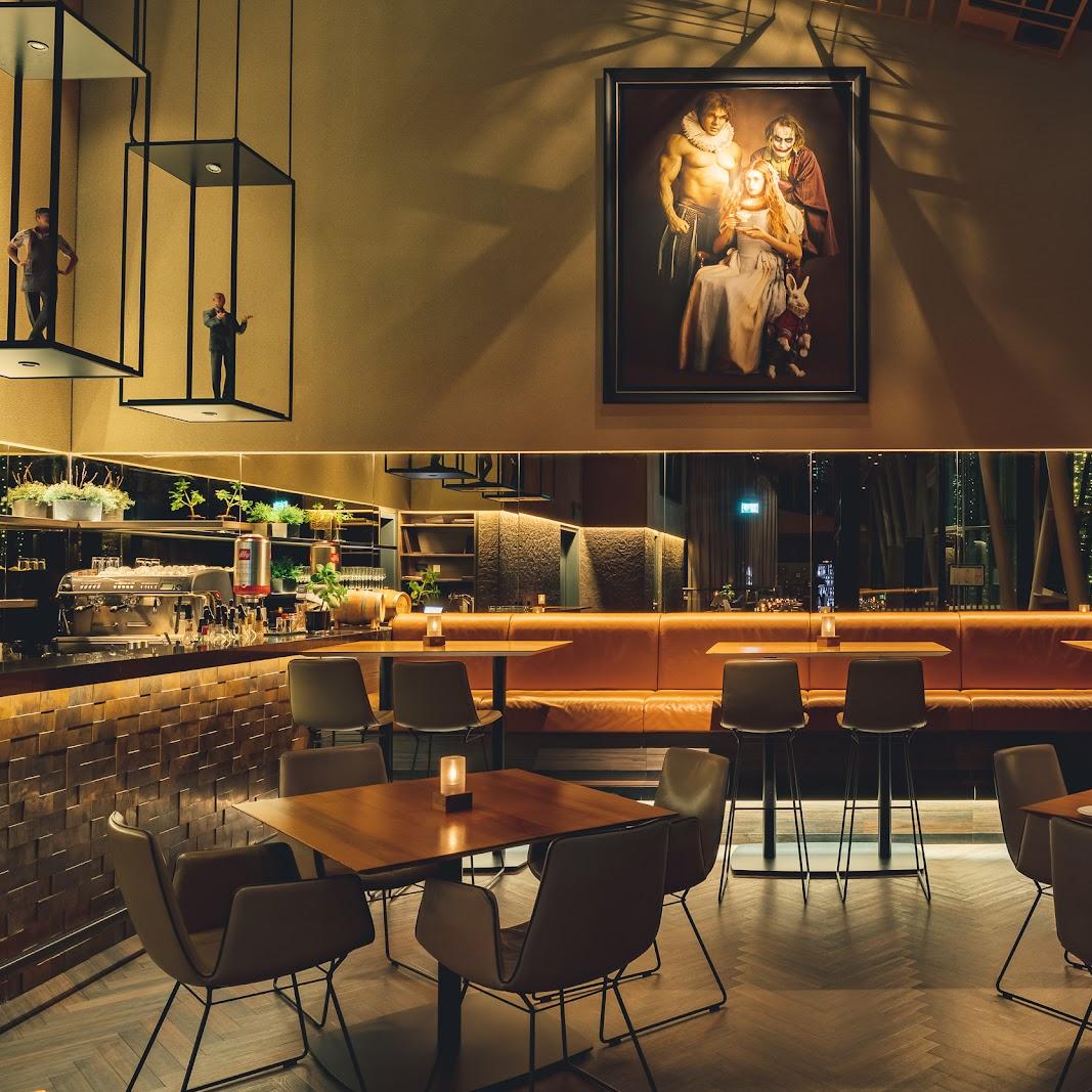 Restaurant "HERITAGE" in Hamburg