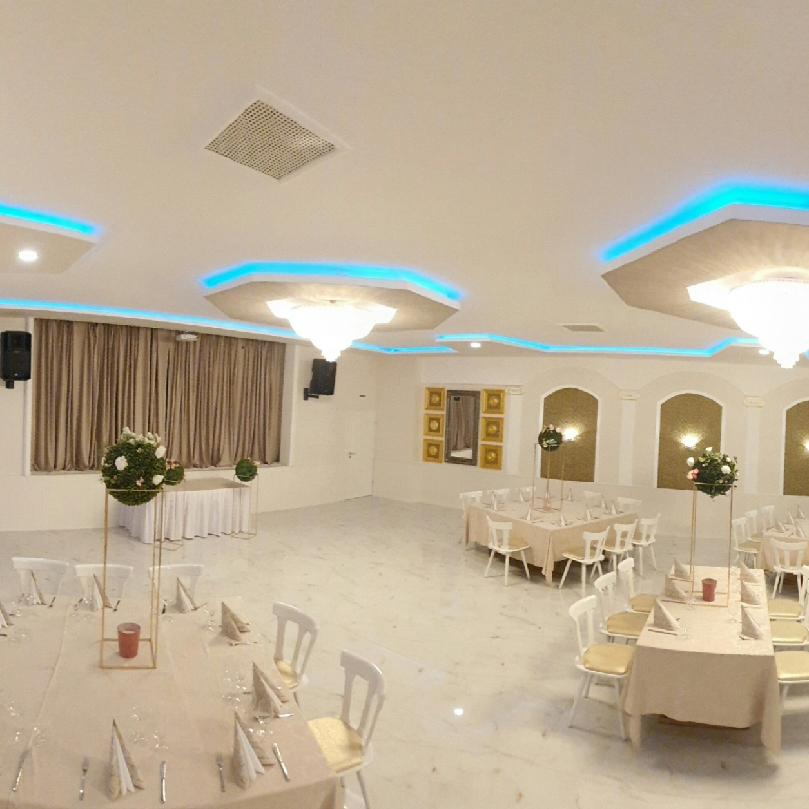 Restaurant "Legend Restaurant - Ara Sargsyan & Armen Dirksen-Sargsya" in Burgthann