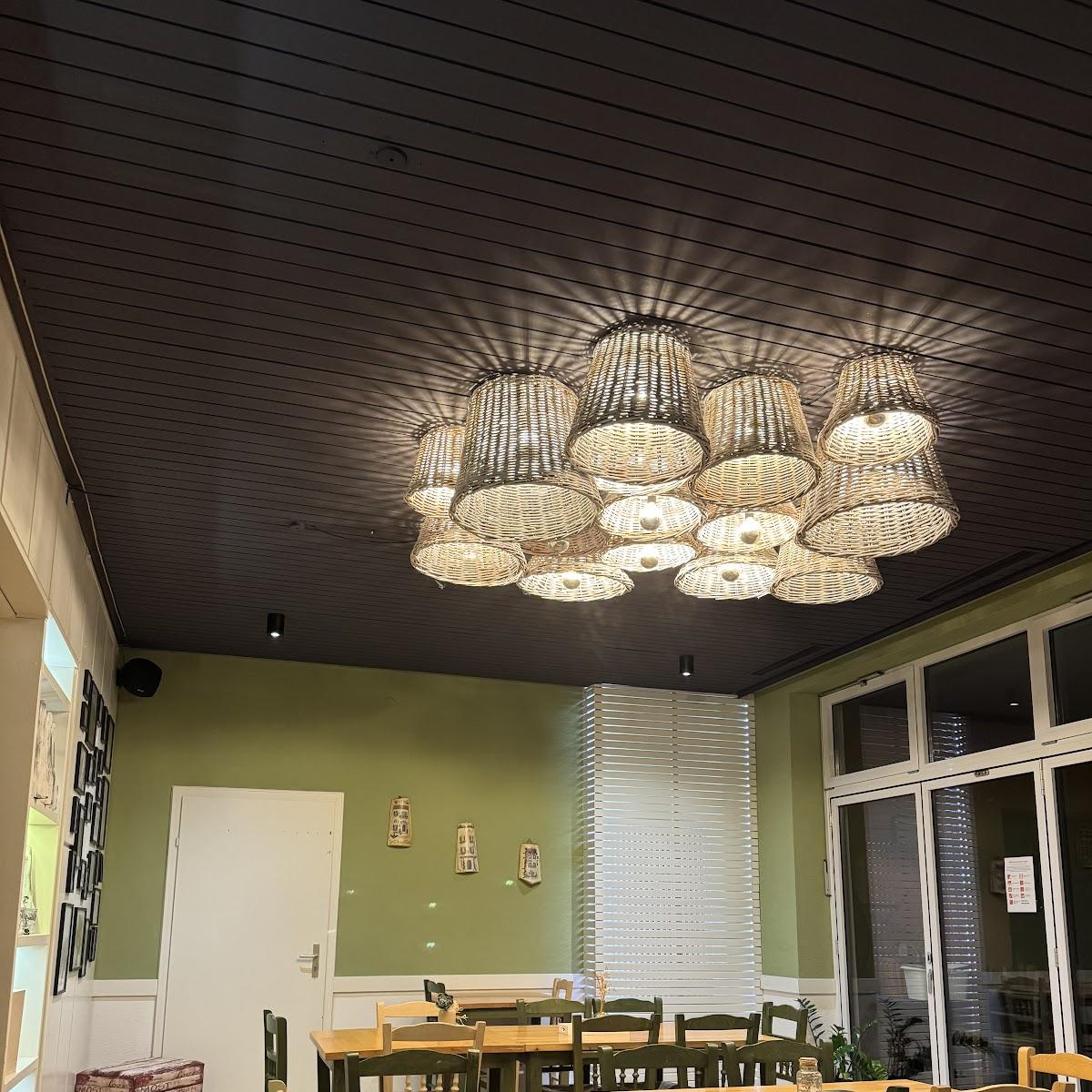 Restaurant "Blaue Olive Taverne" in Göppingen