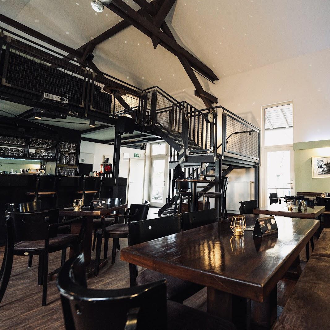 Restaurant "BAHNSINN ...die Bar mit Anschluss" in Hattersheim am Main