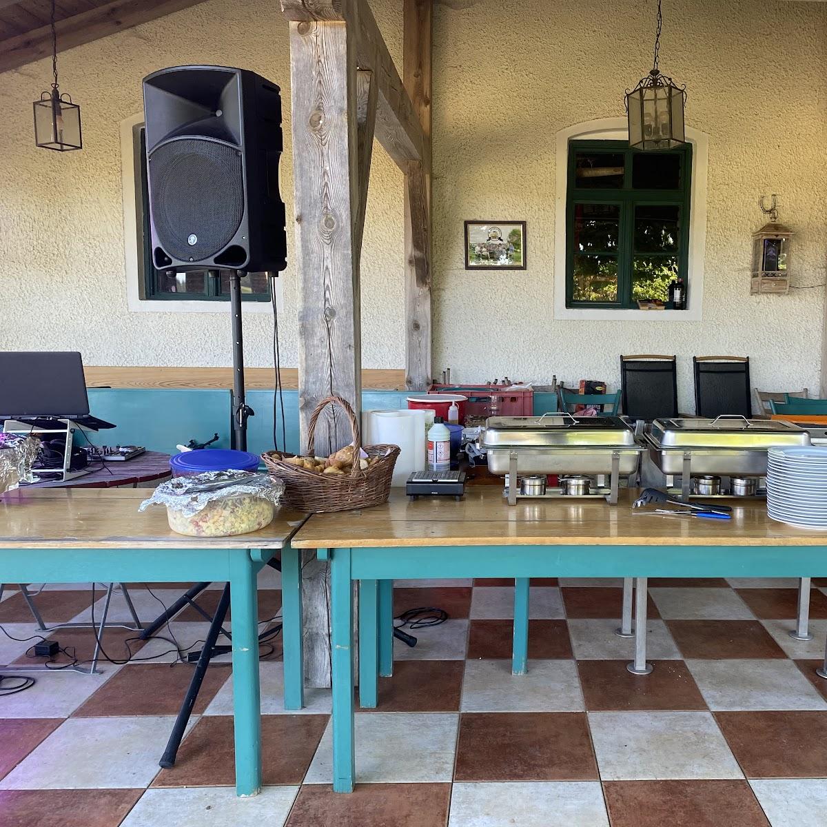 Restaurant "Gasthof Gantenham" in Oberbergkirchen