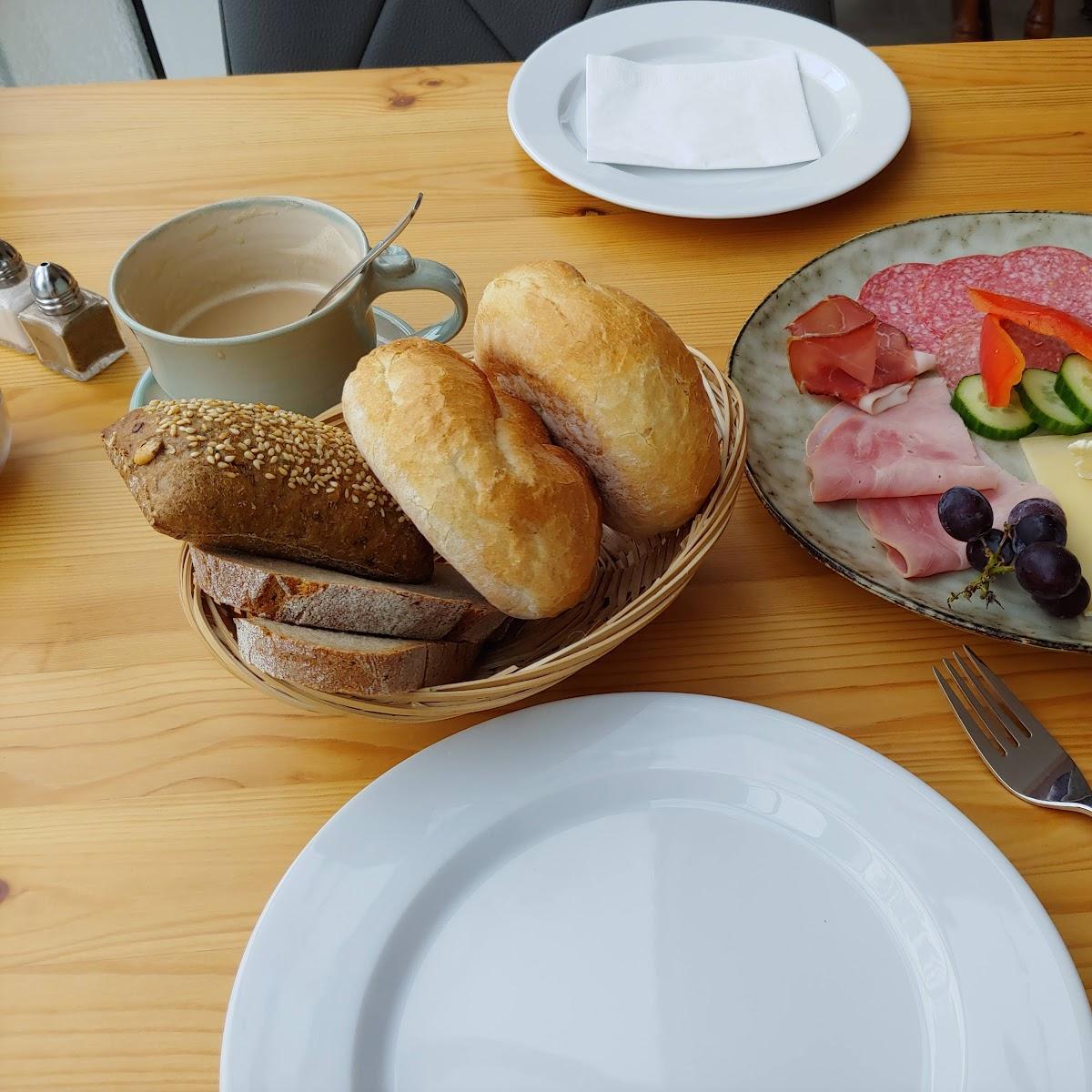 Restaurant "Dein Caféhaus" in Arnstorf