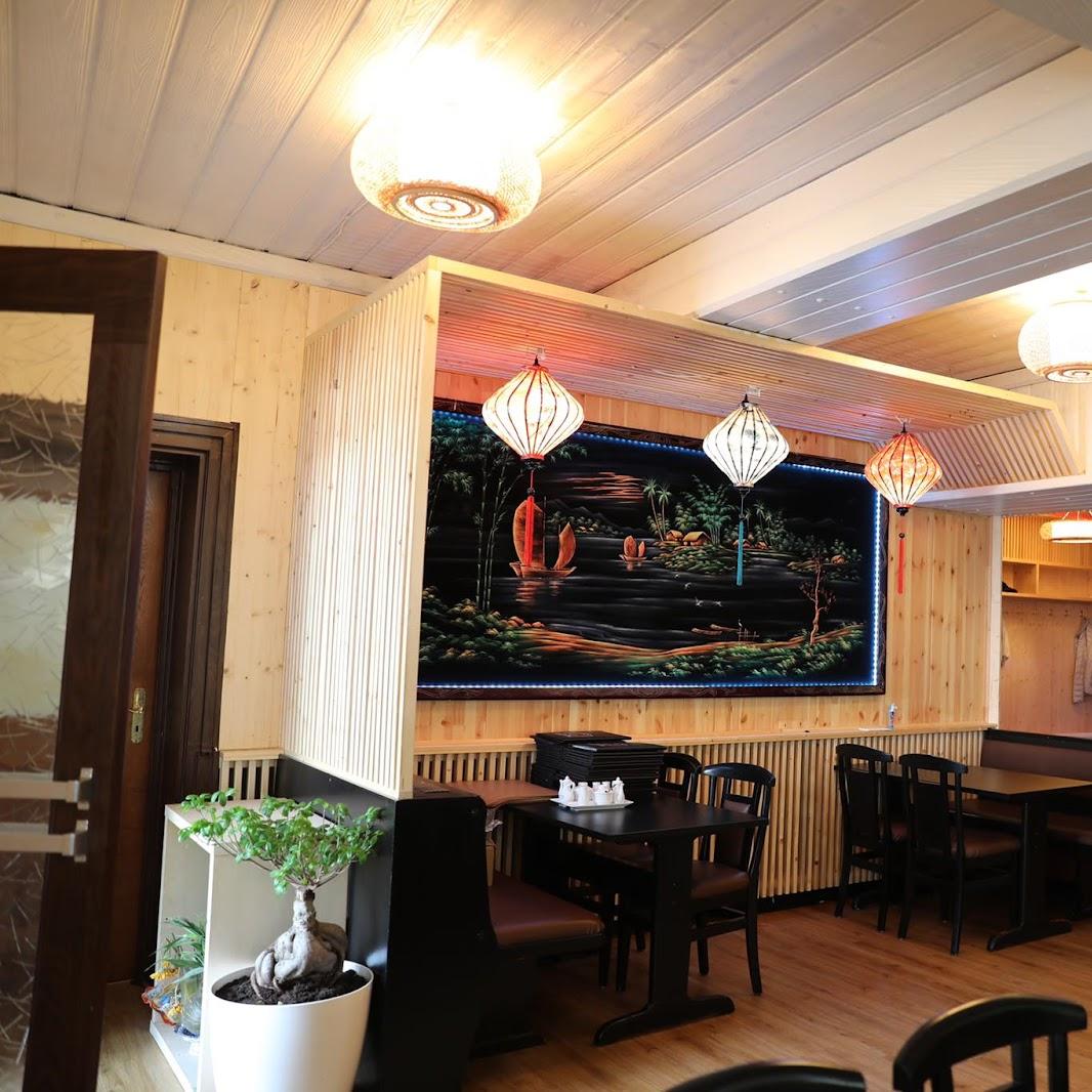 Restaurant "LINH VY QUAN" in Bad Reichenhall