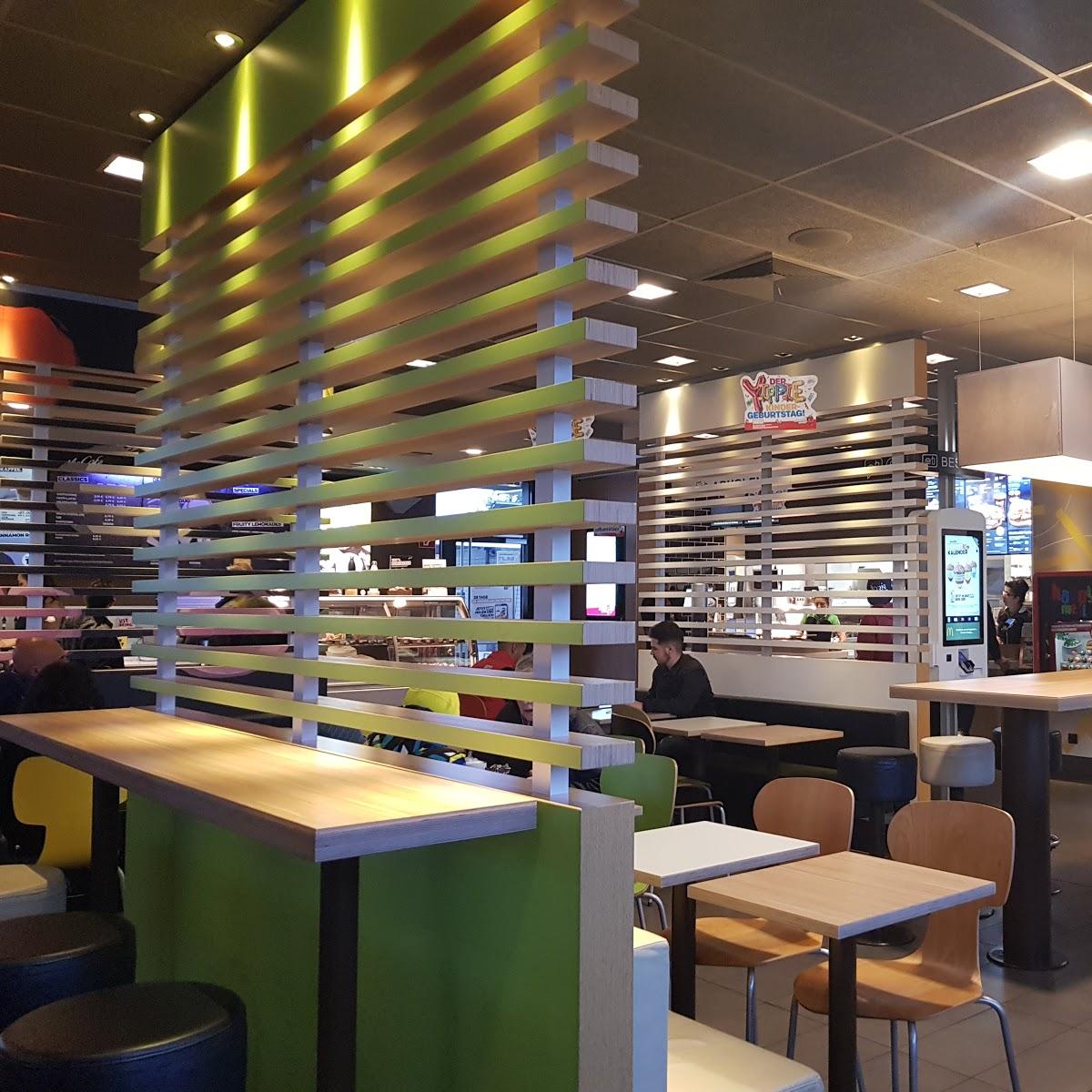 Restaurant "McDonald
