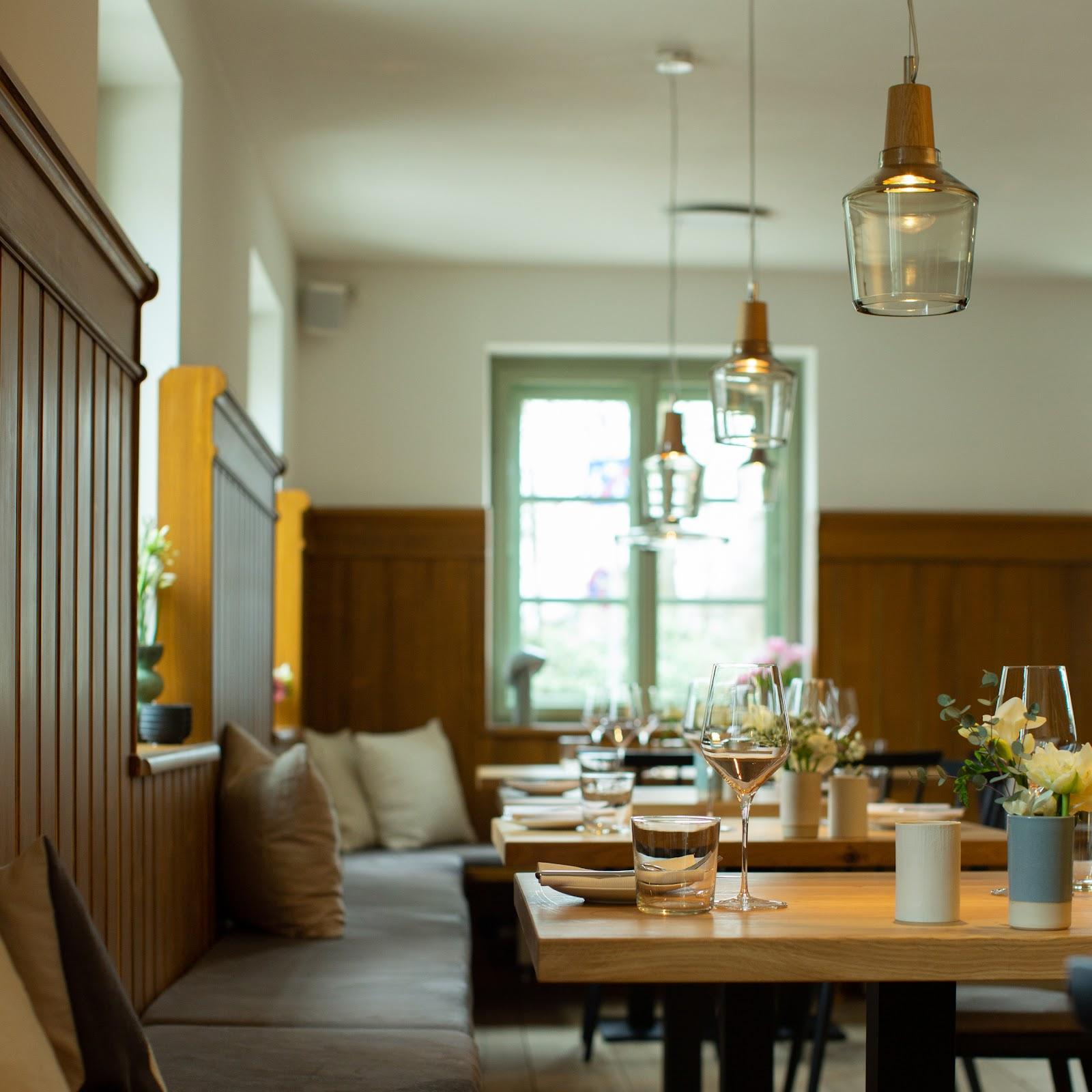 Restaurant "Gasthaus  Zum Fischmeister  Karl Schauer" in Pöcking