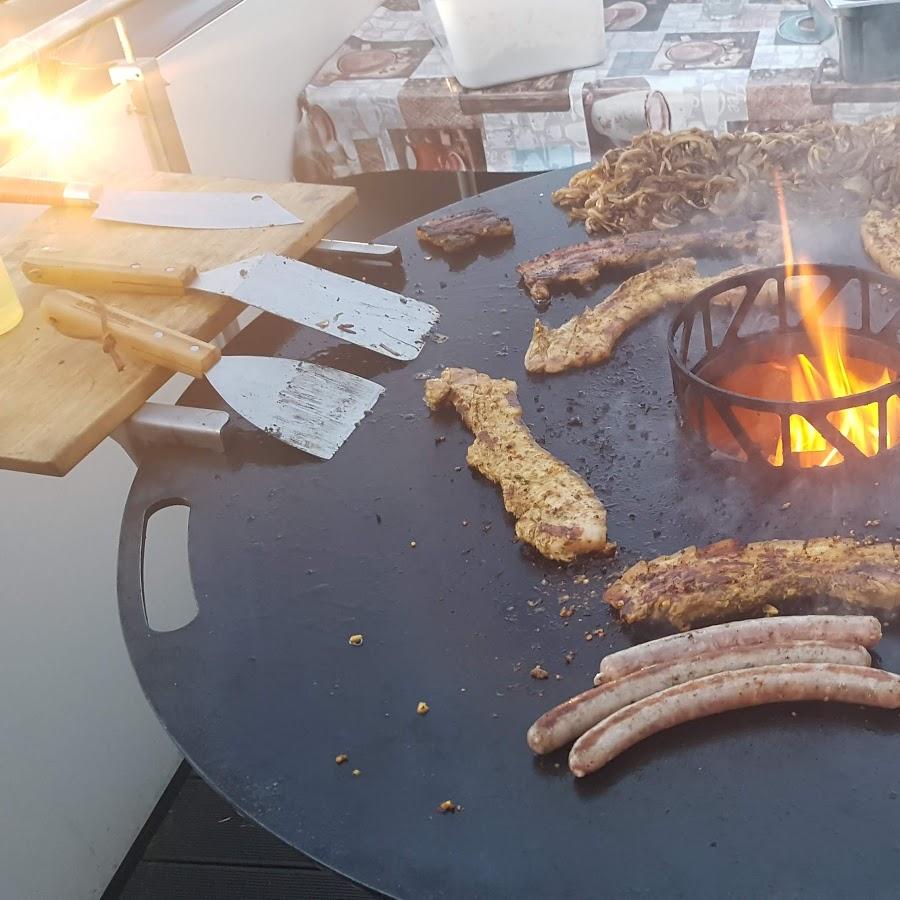 Restaurant "FC  Vereinsgaststätte  Häusla" in Bischberg