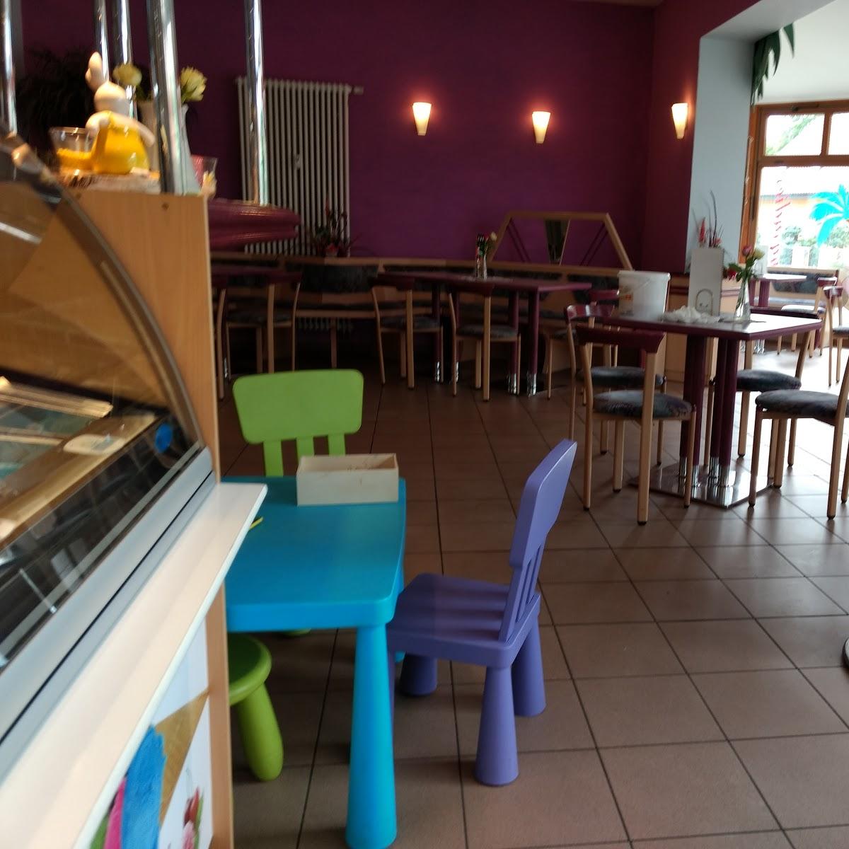 Restaurant "Eisparadies" in Rüdersdorf bei Berlin