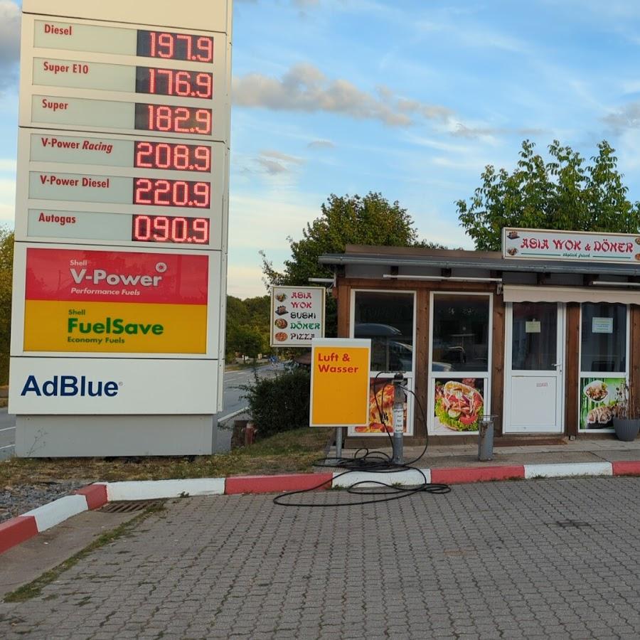 Restaurant "AsiaWok & Döner" in Nittendorf