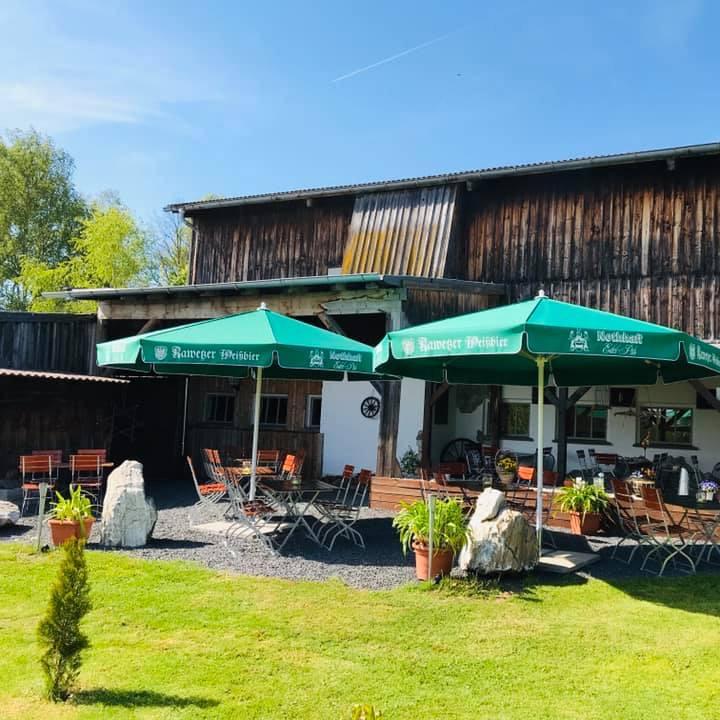 Restaurant "Lenz´n Stall Stemmas" in Thiersheim
