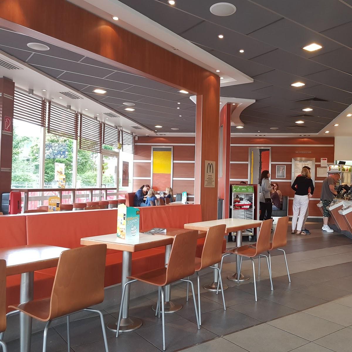 Restaurant "McDonald