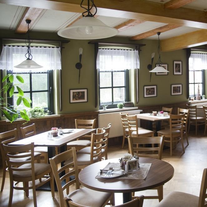 Restaurant "Gasthaus Zum Mohr" in Tröbnitz