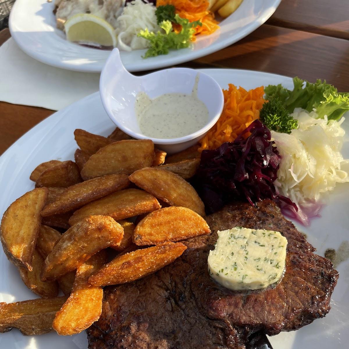 Restaurant "Landgasthof Wetzdorf" in Harth-Pöllnitz