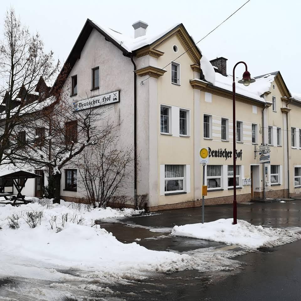 Restaurant "Landgasthof  Deutscher Hof " in Moßbach