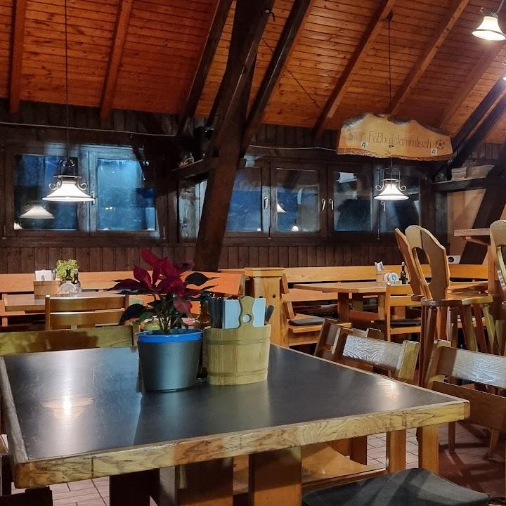 Restaurant "Pizzeria Sporthaus" in Taufkirchen